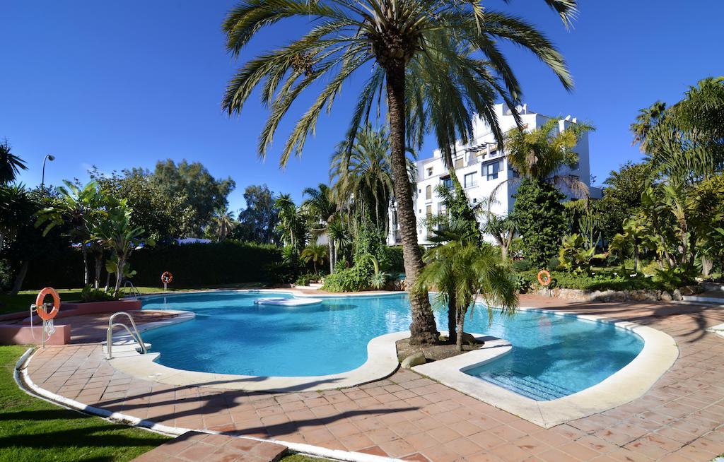Апартаменти Club Jardines Del Puerto Марбелья Екстер'єр фото